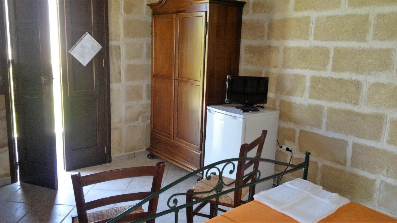 Masseria Grande Hotel ตอร์เรเดลลอร์โซ ภายนอก รูปภาพ