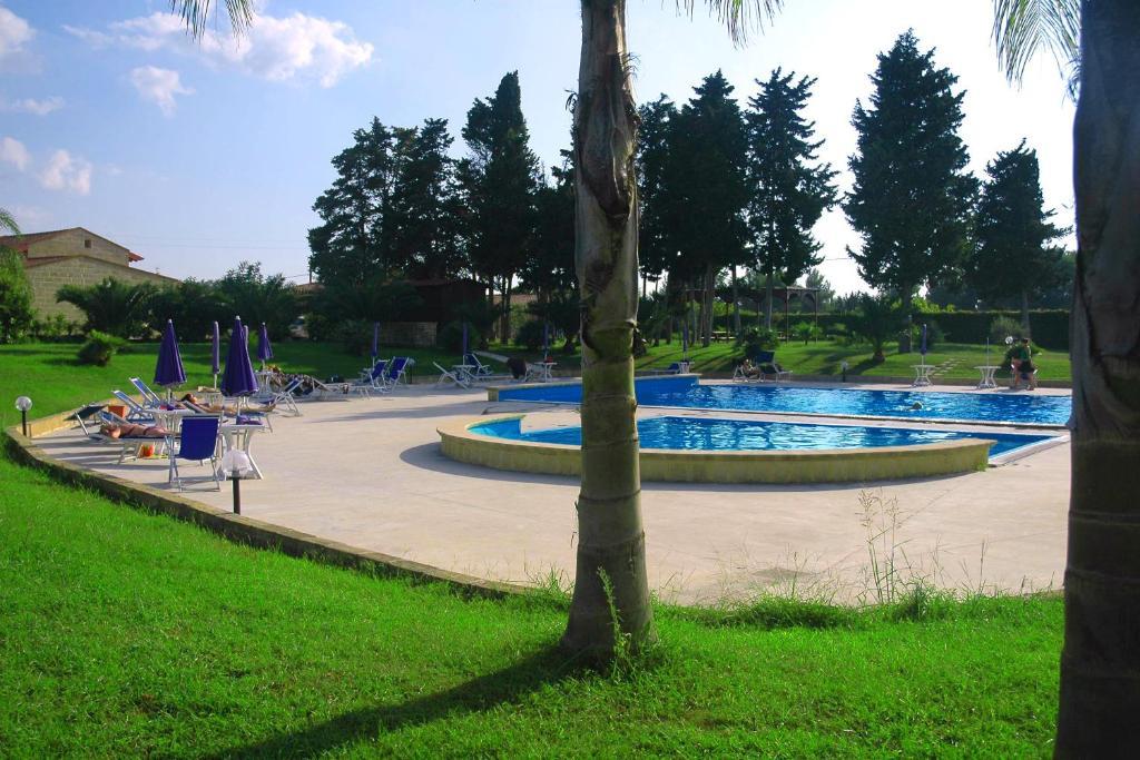 Masseria Grande Hotel ตอร์เรเดลลอร์โซ ภายนอก รูปภาพ